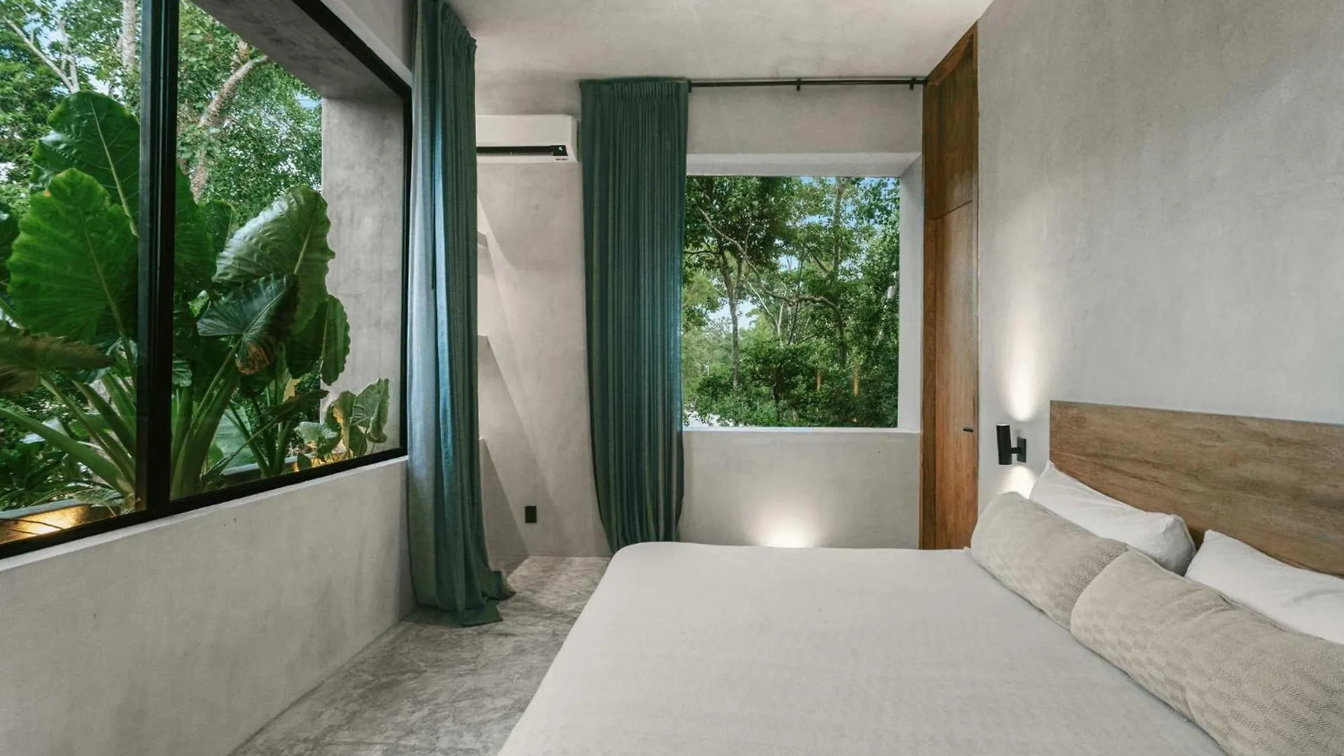 Shalva & Aviv Iconic Tulum Villas 200M Apart