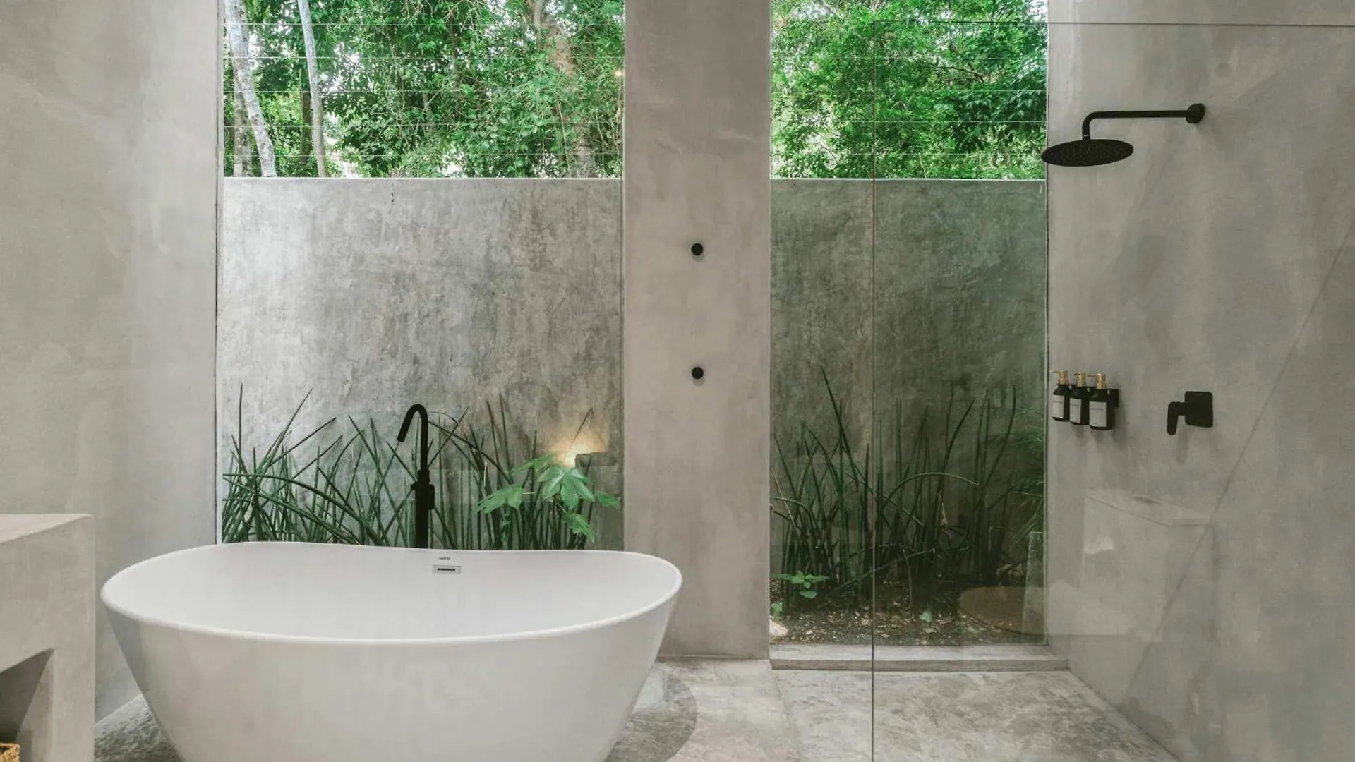 Shalva & Aviv Iconic Tulum Villas 200M Apart