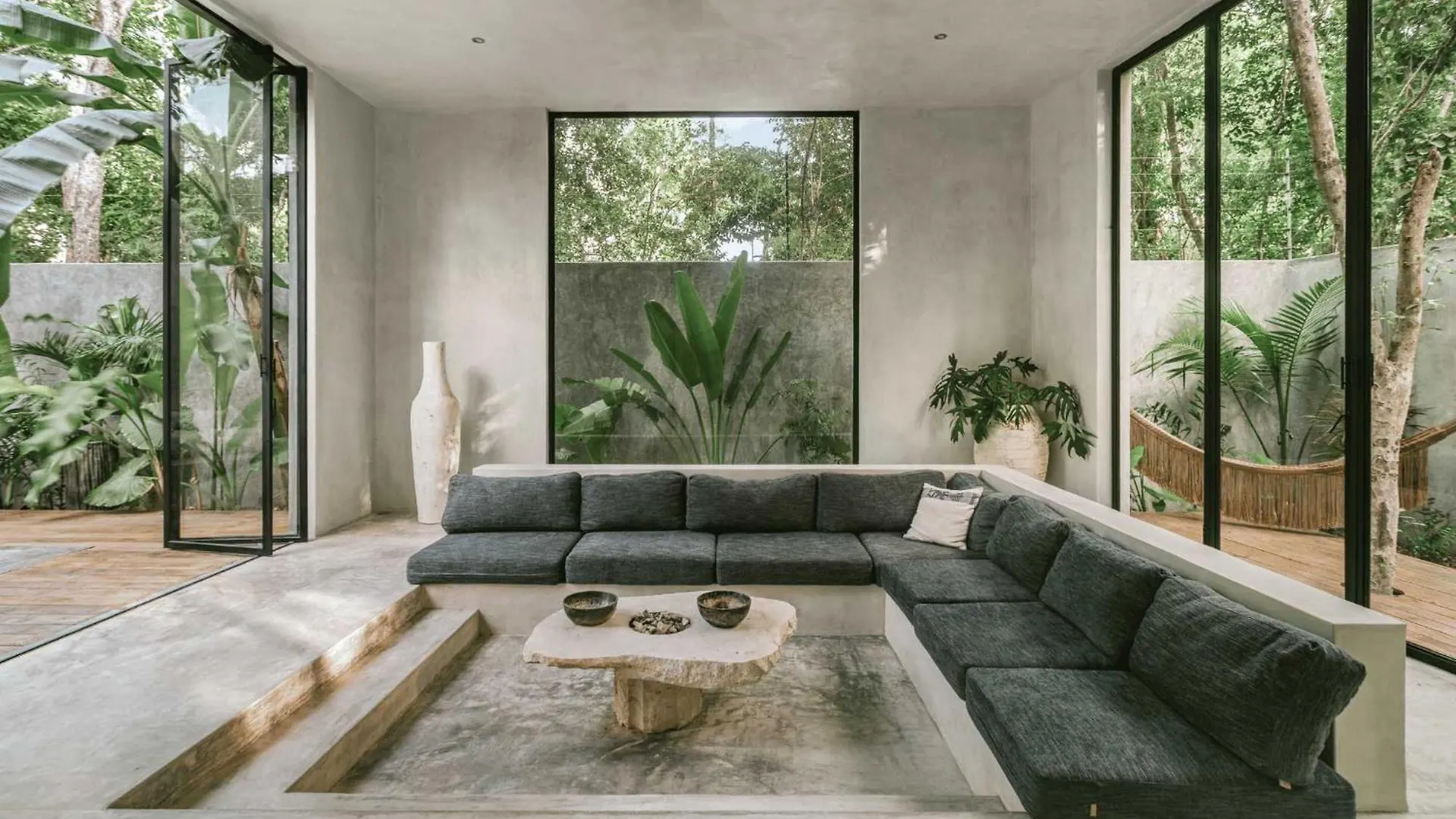 Shalva & Aviv Iconic Tulum Villas 200M Apart 0*,